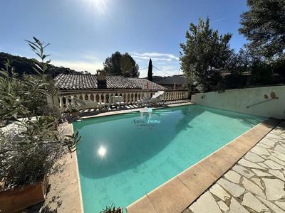 Maison en pierre - 120 m² - 5 pièces