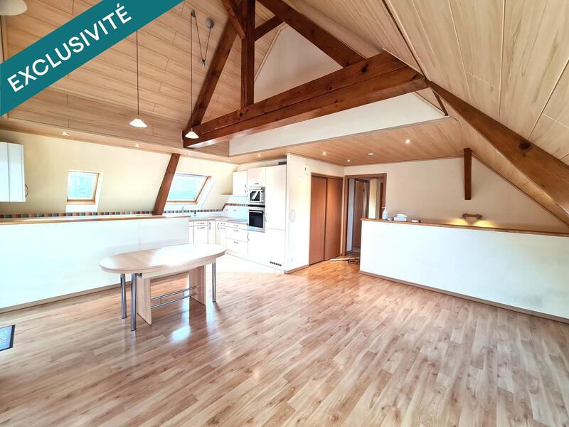 Maison - 262 m² - 12 pièces