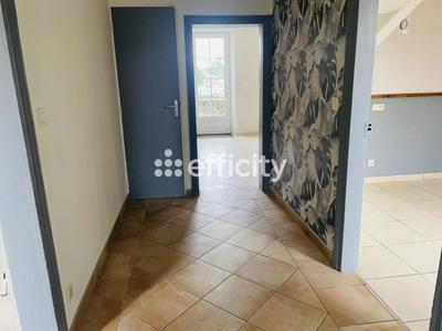 Maison - 102 m² - 5 pièces