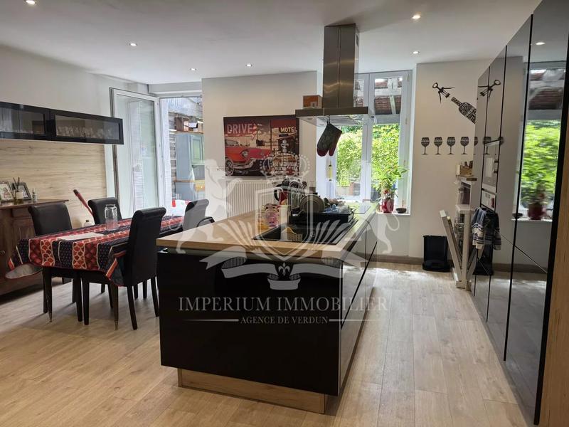 Maison - 132 m² - 5 pièces