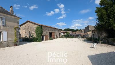 Maison - 163 m² - 5 pièces