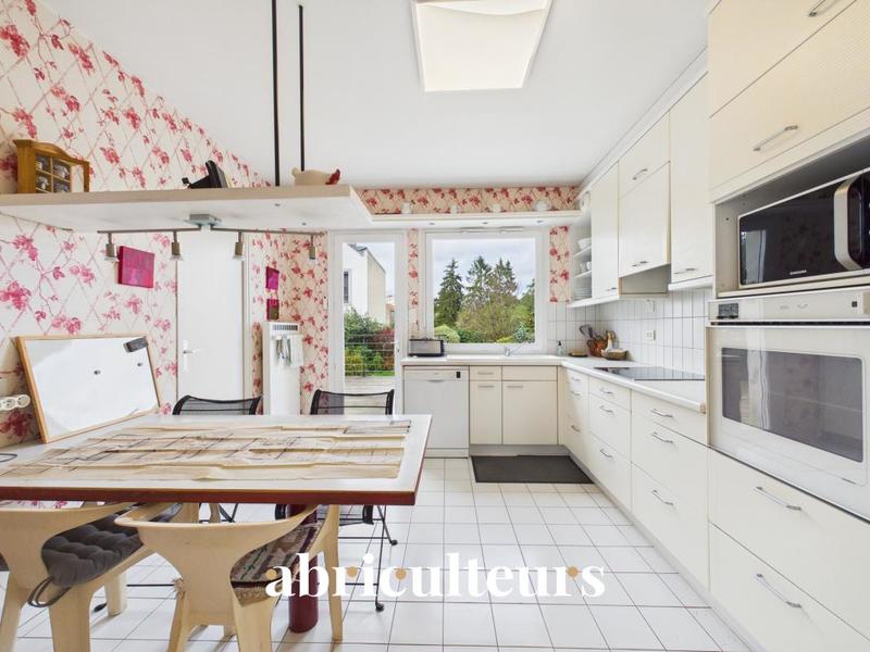 Maison ancienne - 240 m² - 8 pièces