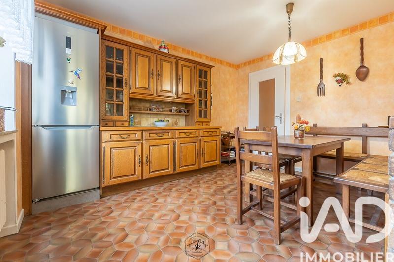Maison - 194 m² - 7 pièces
