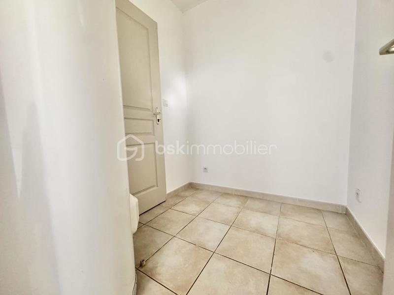 Appartement - 99 m² - 5 pièces