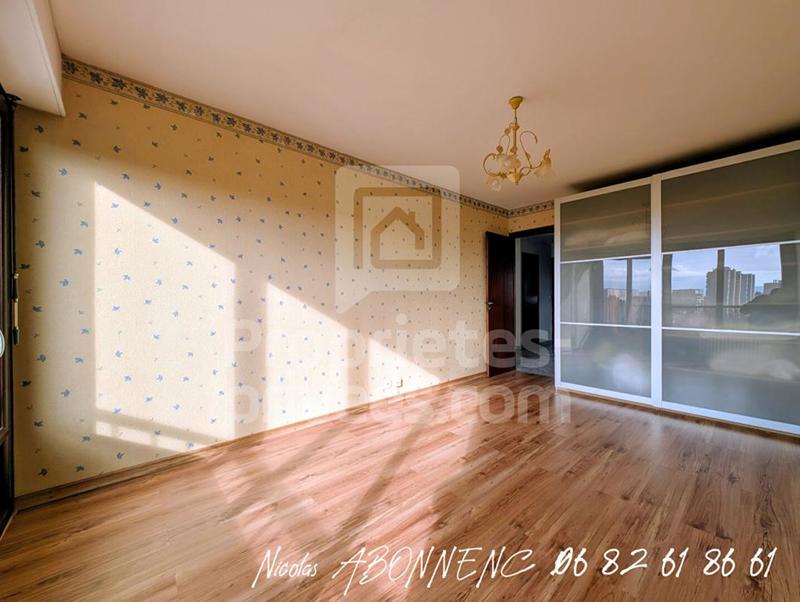 Appartement - 94 m² - 3 pièces