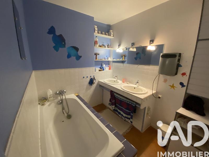 Maison de village - 181 m² - 7 pièces