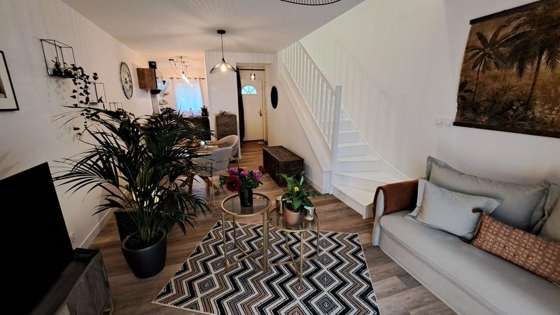 Maison - 65 m² - 3 pièces