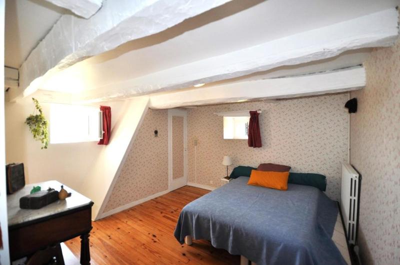 Maison en pierre - 123 m² - 6 pièces