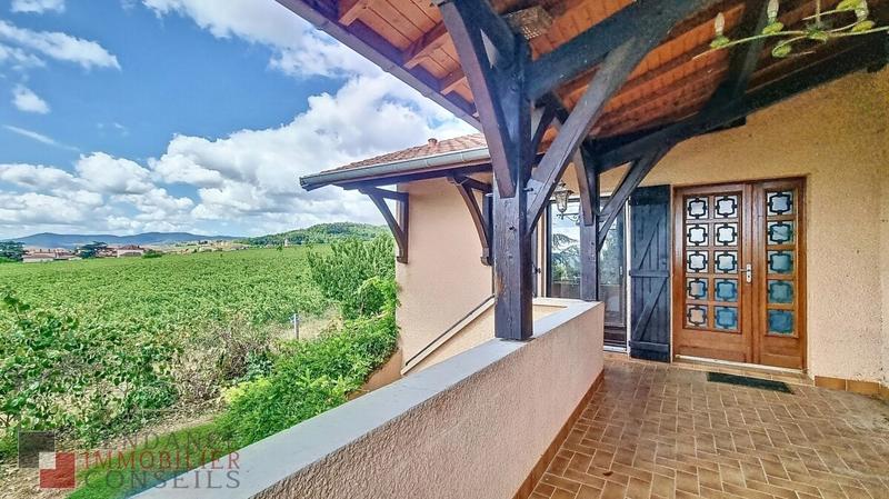 Maison - 210 m² - 8 pièces