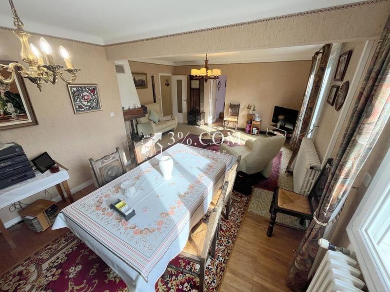 Maison - 97 m² - 5 pièces