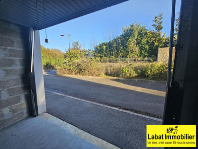 Parking / Garage - 15 m²