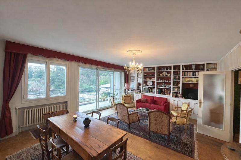 Appartement - 117 m² - 4 pièces