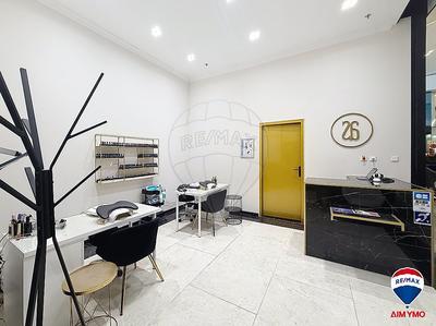 Local commercial - 44 m² - 4 pièces