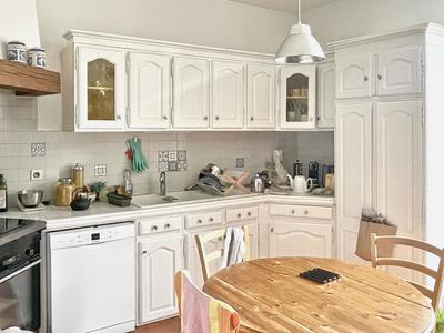 Appartement - 130 m² - 7 pièces