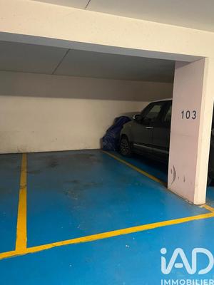 Parking - 11 m²