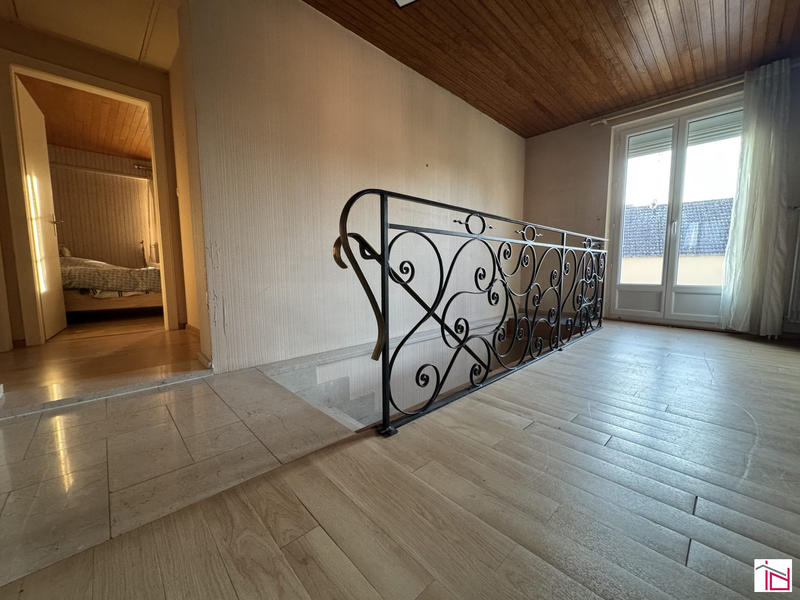 Maison - 188 m² - 6 pièces