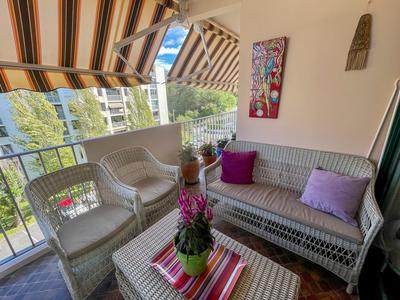 Appartement - 81 m² - 3 pièces