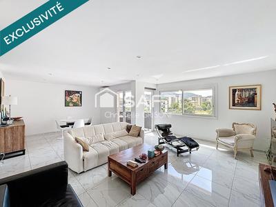 Appartement - 90 m² - 3 pièces