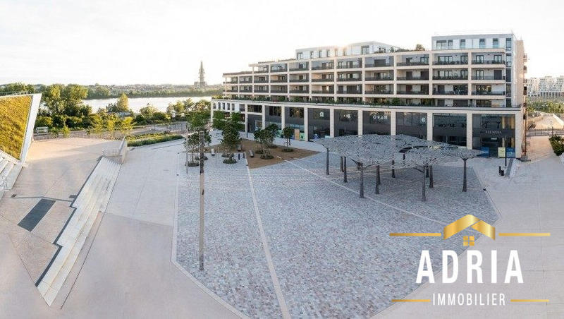 Appartement - 84 m² - 4 pièces