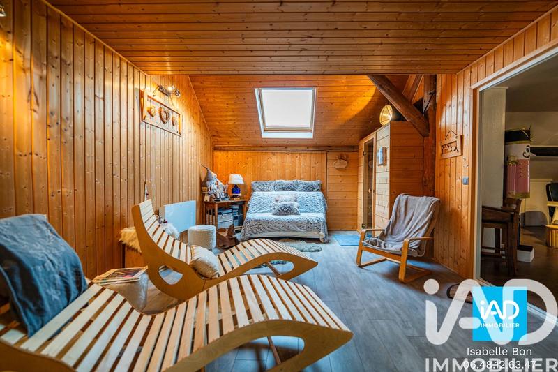 Maison de village - 321 m² - 8 pièces