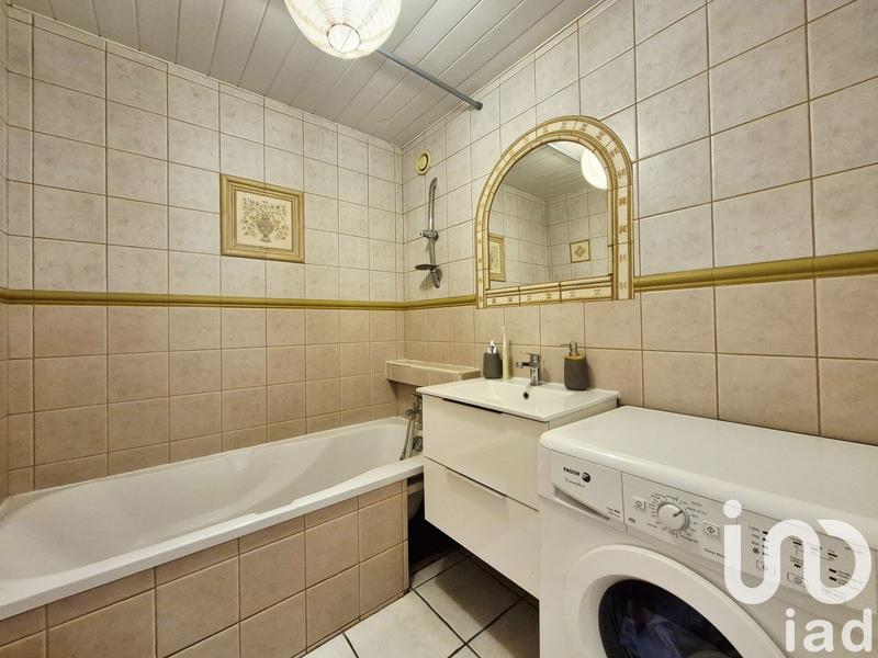 Appartement - 75 m² - 3 pièces