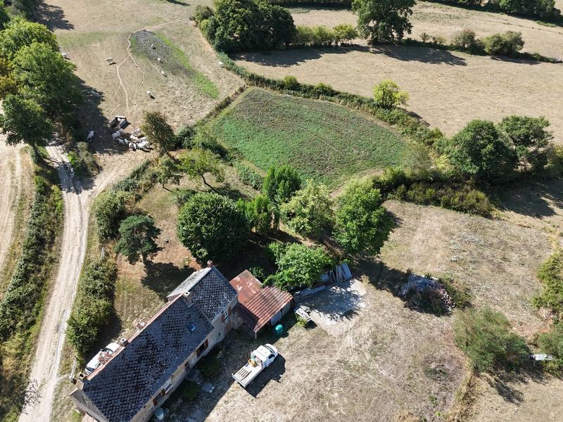 Maison - 95 m² - 6 pièces