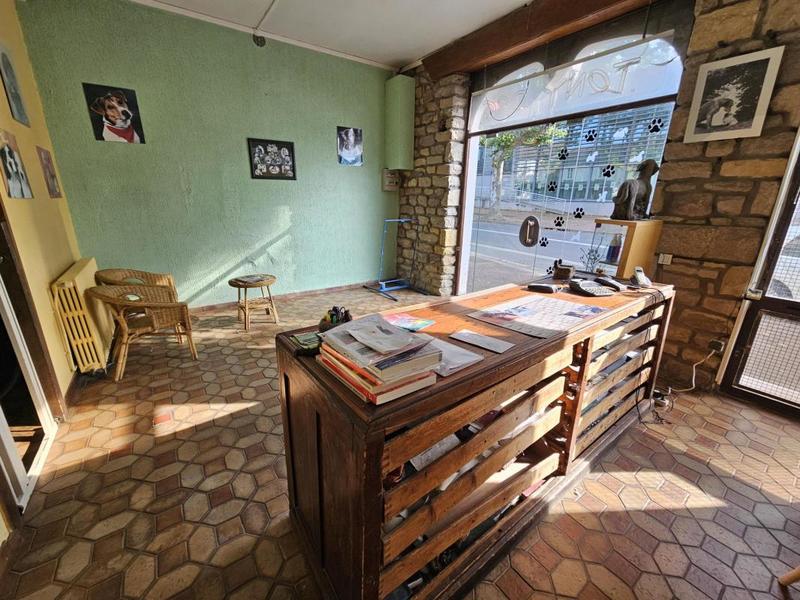 Local commercial - 80 m²