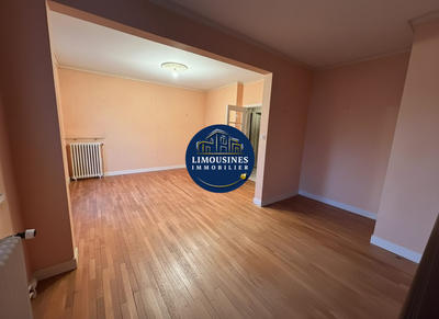 Maison - 106 m² - 5 pièces