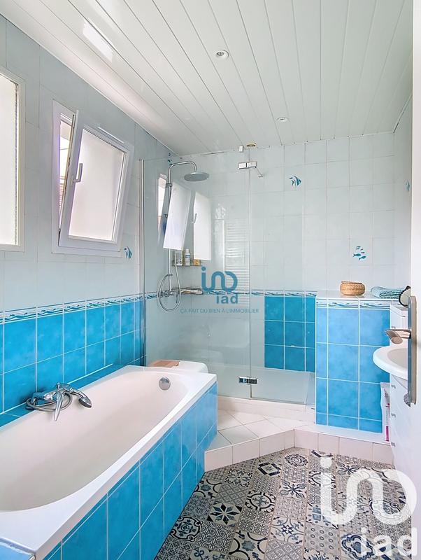 Maison - 152 m² - 8 pièces