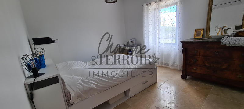 Mas - 192 m² - 7 pièces