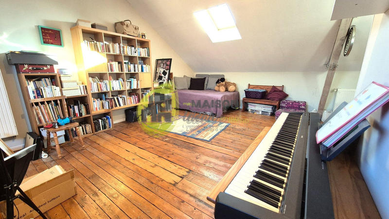 Maison - 162 m² - 7 pièces