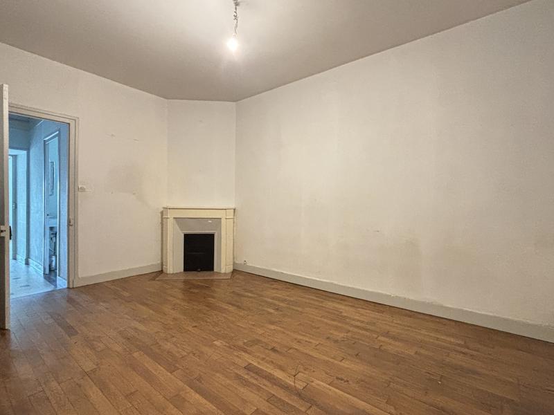 Maison ancienne - 165 m² - 8 pièces