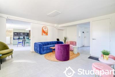 Chambre - 14 m² - 1 pièce