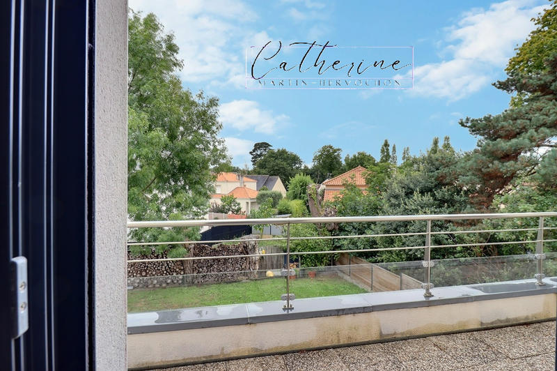 Maison - 188 m² - 8 pièces