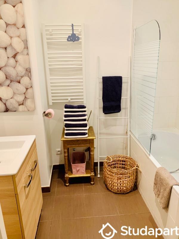 Appartement - 100 m² - 5 pièces