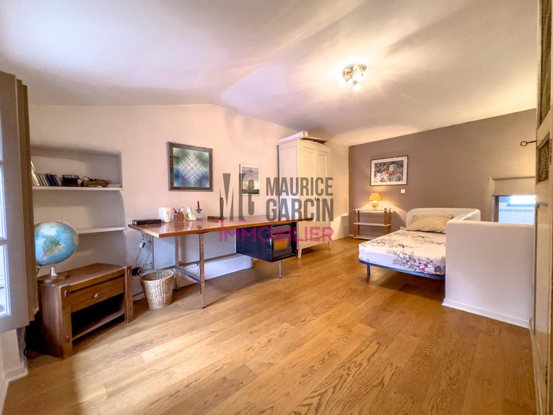 Mas - 150 m² - 6 pièces