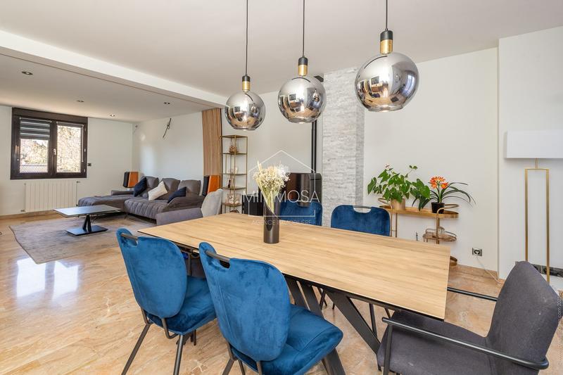 Maison - 170 m² - 7 pièces