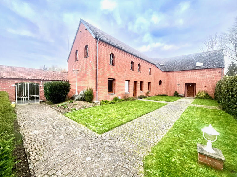 Maison - 190 m² - 7 pièces