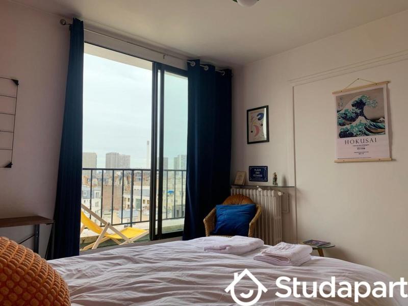 Chambre - 11 m² - 1 pièce