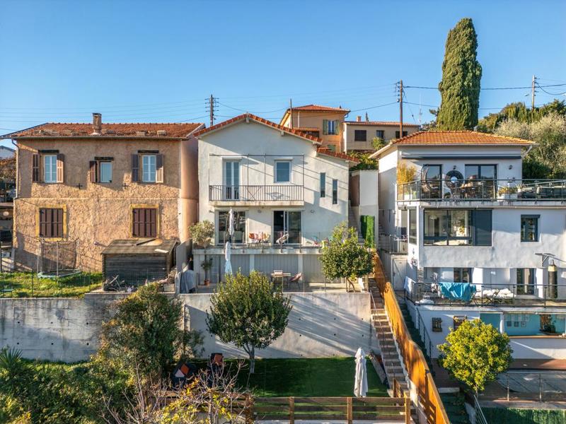 Maison - 118 m² - 4 pièces