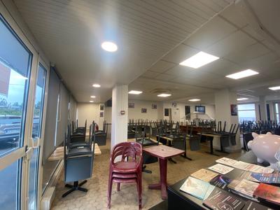 Local commercial - 160 m²