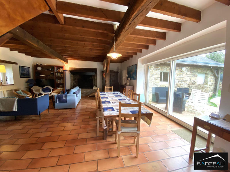 Maison - 102 m² - 5 pièces