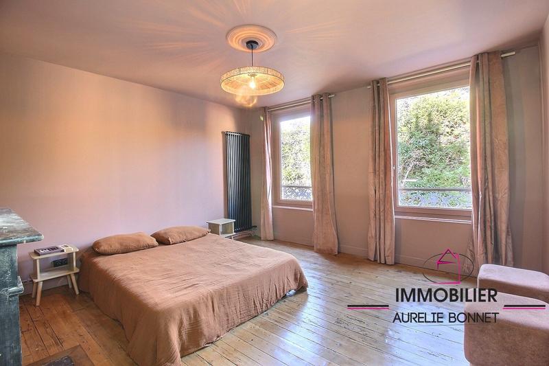 Maison - 135 m² - 6 pièces