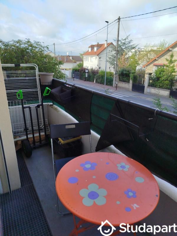 Chambre - 12 m² - 1 pièce