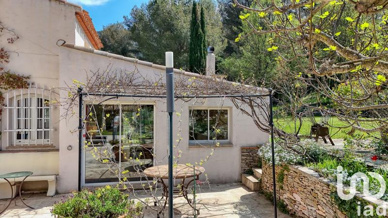 Maison - 290 m² - 6 pièces