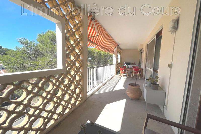 Appartement - 100 m² - 5 pièces