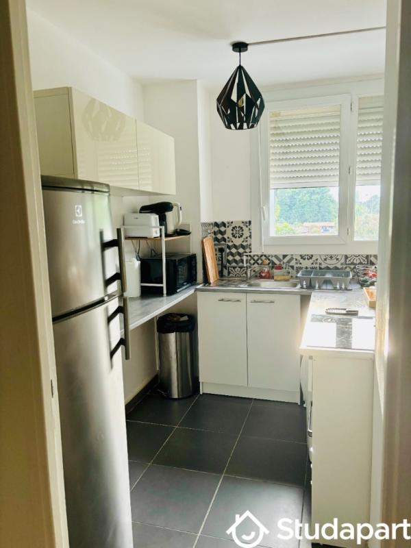 Chambre - 12 m² - 1 pièce