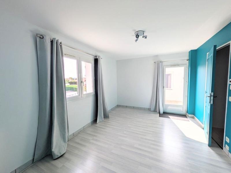 Maison - 280 m² - 7 pièces