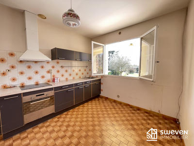 Maison - 100 m² - 4 pièces