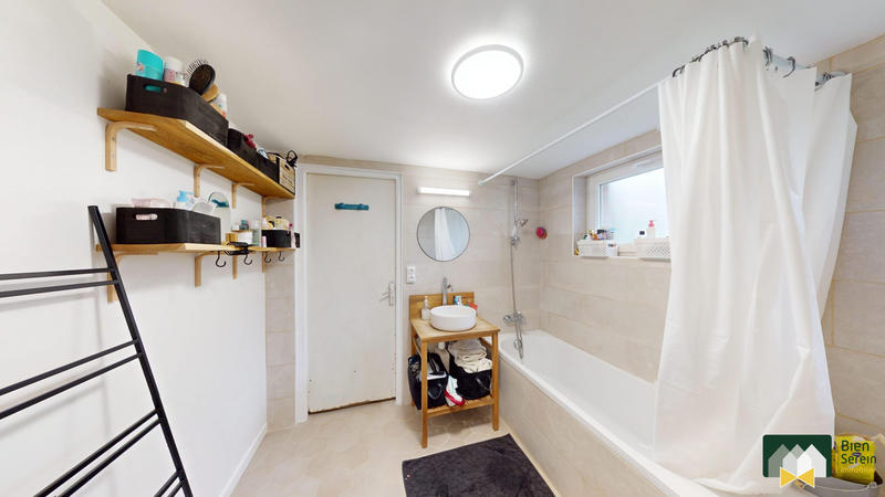 Maison - 165 m² - 7 pièces